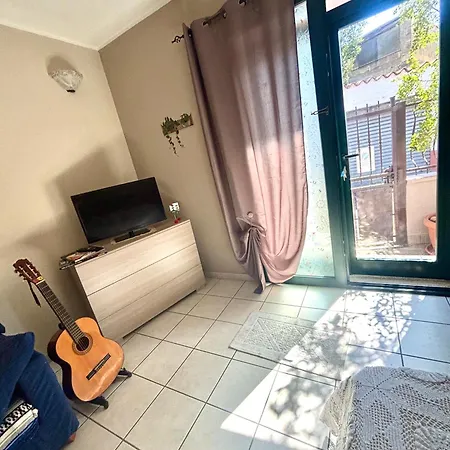 דירה Il Cortiletto אסמיני