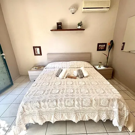 דירה Il Cortiletto אסמיני