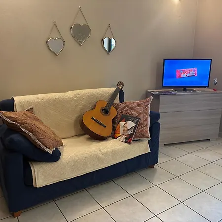 Il Cortiletto شقة بلدية آسميني